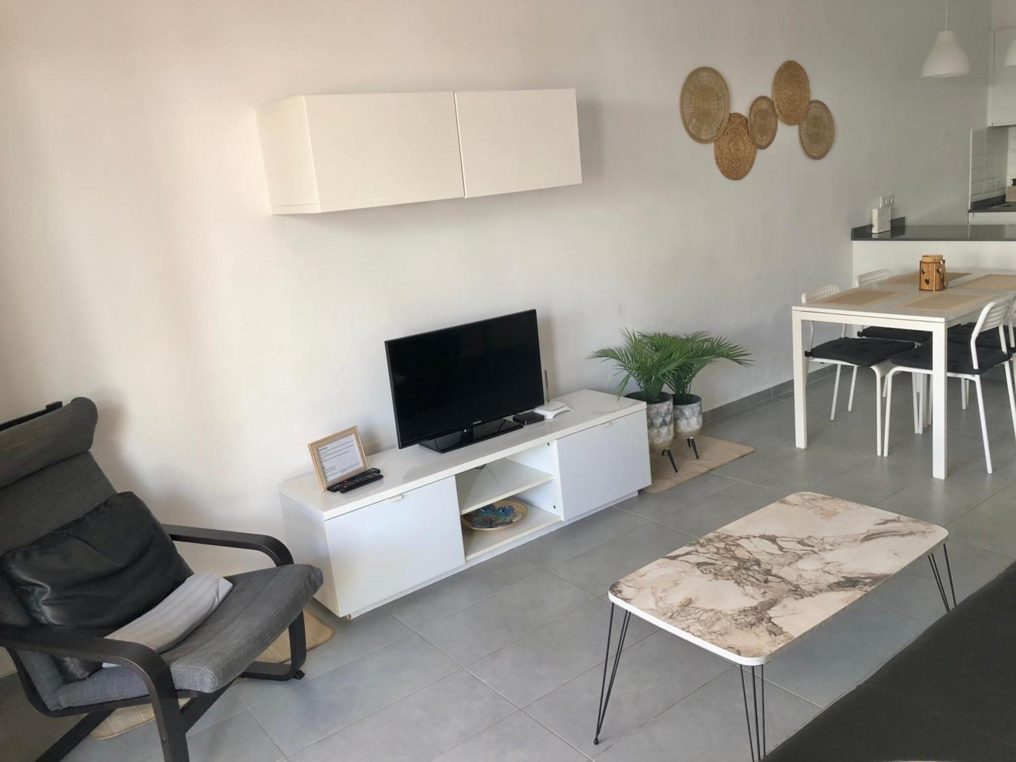 Ground Floor Apartment With Pool, Next To The Beach Коста Тегисе Екстериор снимка